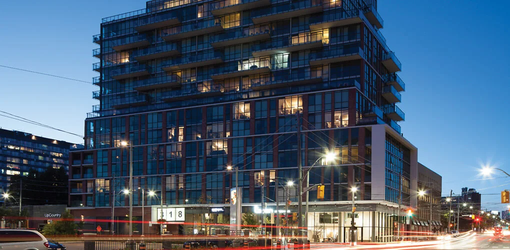 The King East Exterior