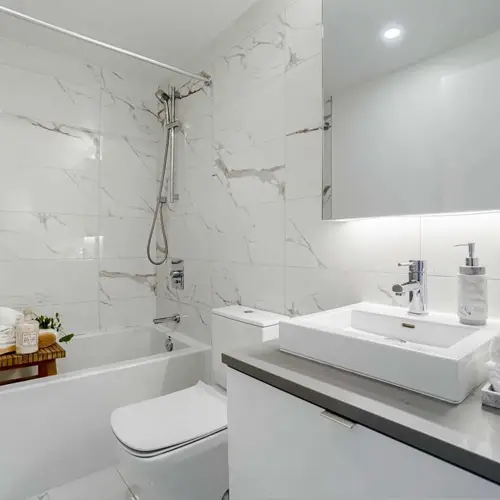 River City 4, Harris Square