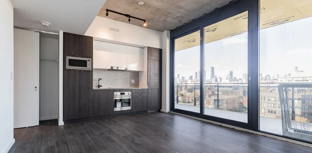 River City 4, Harris Square