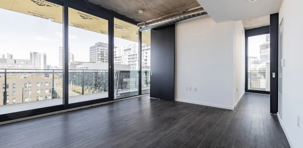 River City 4, Harris Square